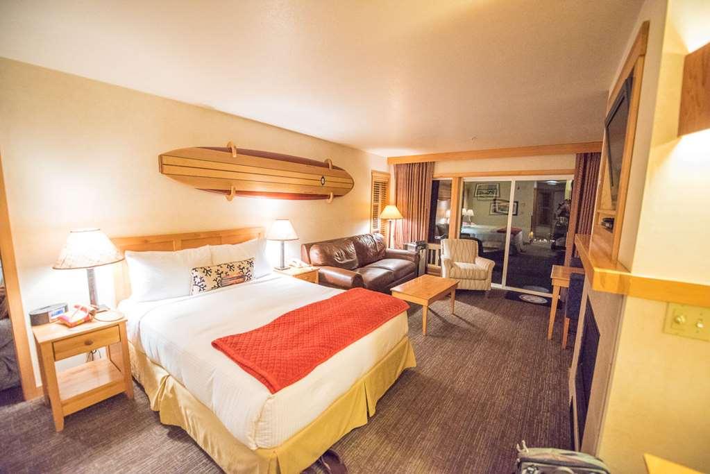 Inn At Cape Kiwanda Pacific City Room photo